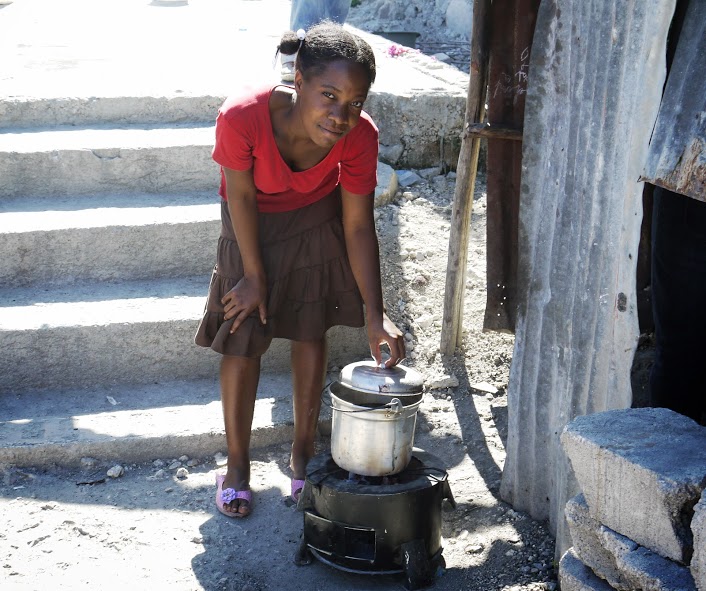 ecorecho fuel efficient stove haiti