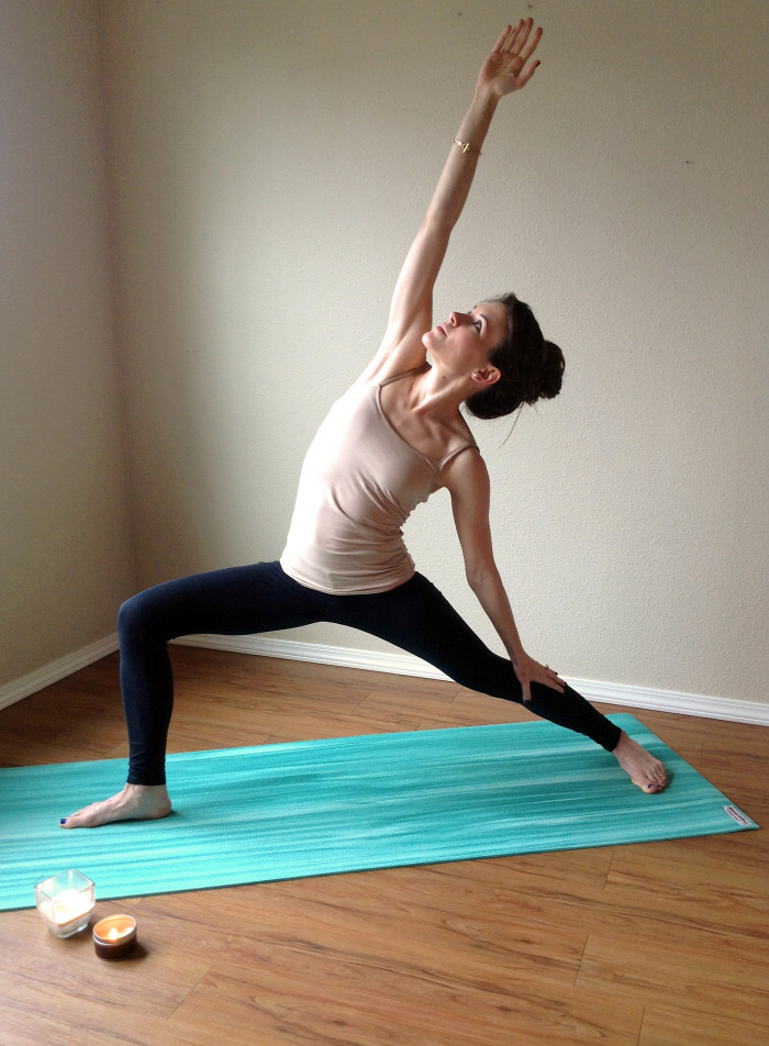 Yoga-Reverse_Warrior-Balance-Flexibility
