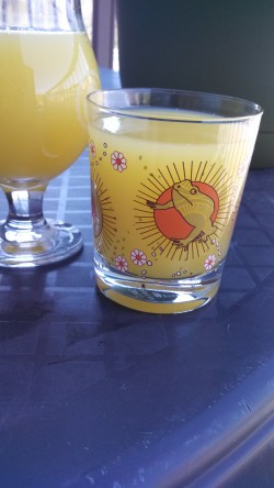 Mimosa with Orange Juice - 3 spring cocktail recipes