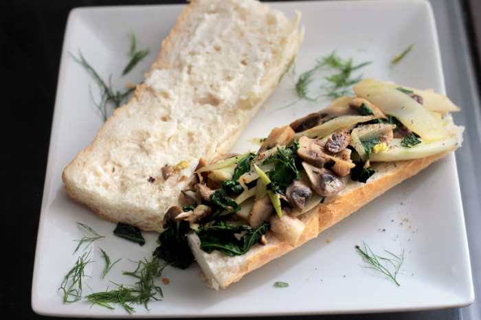 healthy vegan lunch: kale fennel and mushroom sandwich