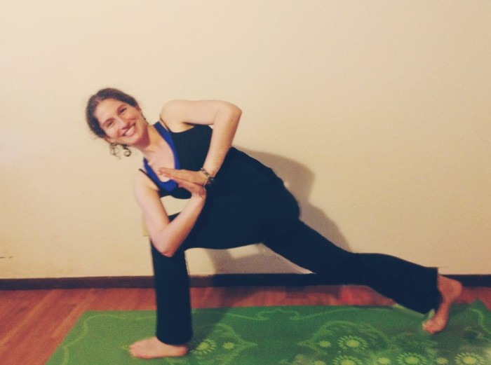 Yoga for Strong Core - Peaceful Dumpling. parivrtta parsvakonasana