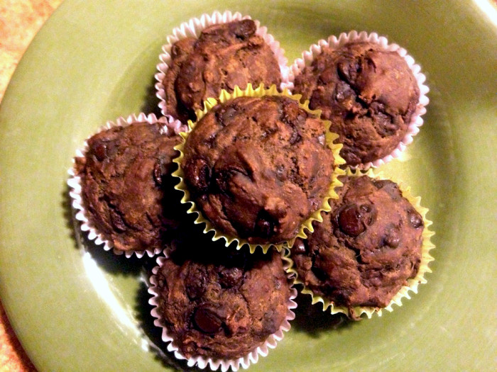 vegan double chocolate chip date muffins