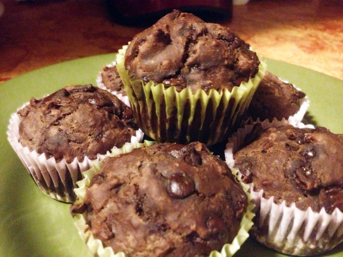 vegan double chocolate chip date muffins
