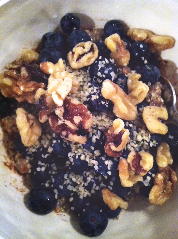 Healthy Breakfast: Nutty Sorghum and Quinoa Breakfast Pudding 