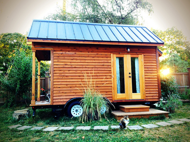Simple Living: Should You Live in a Tiny House?