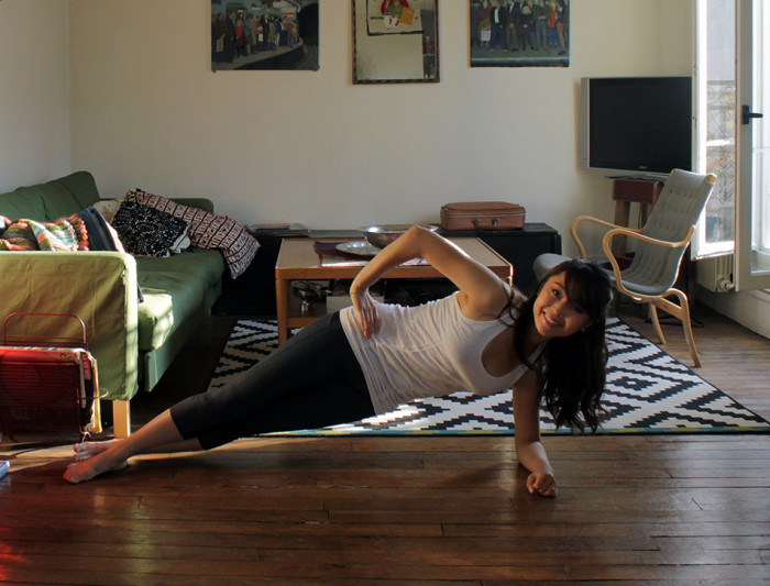 Crunches-free Core Moves - Paris Edition! | Peaceful Dumpling