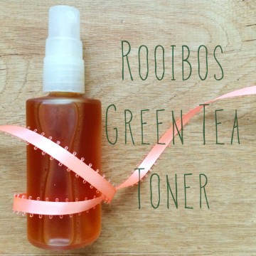 DIY Rooibos and Green Tea Anti-Aging Toner