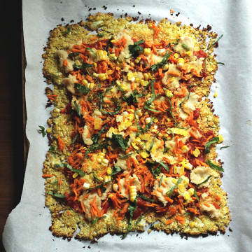 Vegan Cauliflower Pizza | Peaceful Dumpling