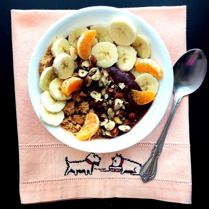 Healthy Breakfast: Easy Acai Bowl Recipe | Peaceful Dumpling