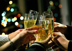 10 Holiday Party Planning Tips