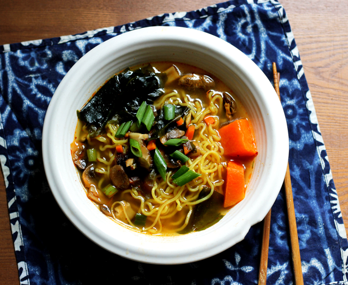 Vegan Soup Recipes: Korean Ramen Noodle Soup