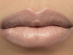 Etherealle Cosmetics Lipstick in Lovelorn is a vegan dupe for MAC Myth