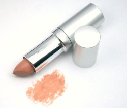 Just Pure Minerals Lipstick in Capri is a vegan dupe for Maybelline's My Mahogany