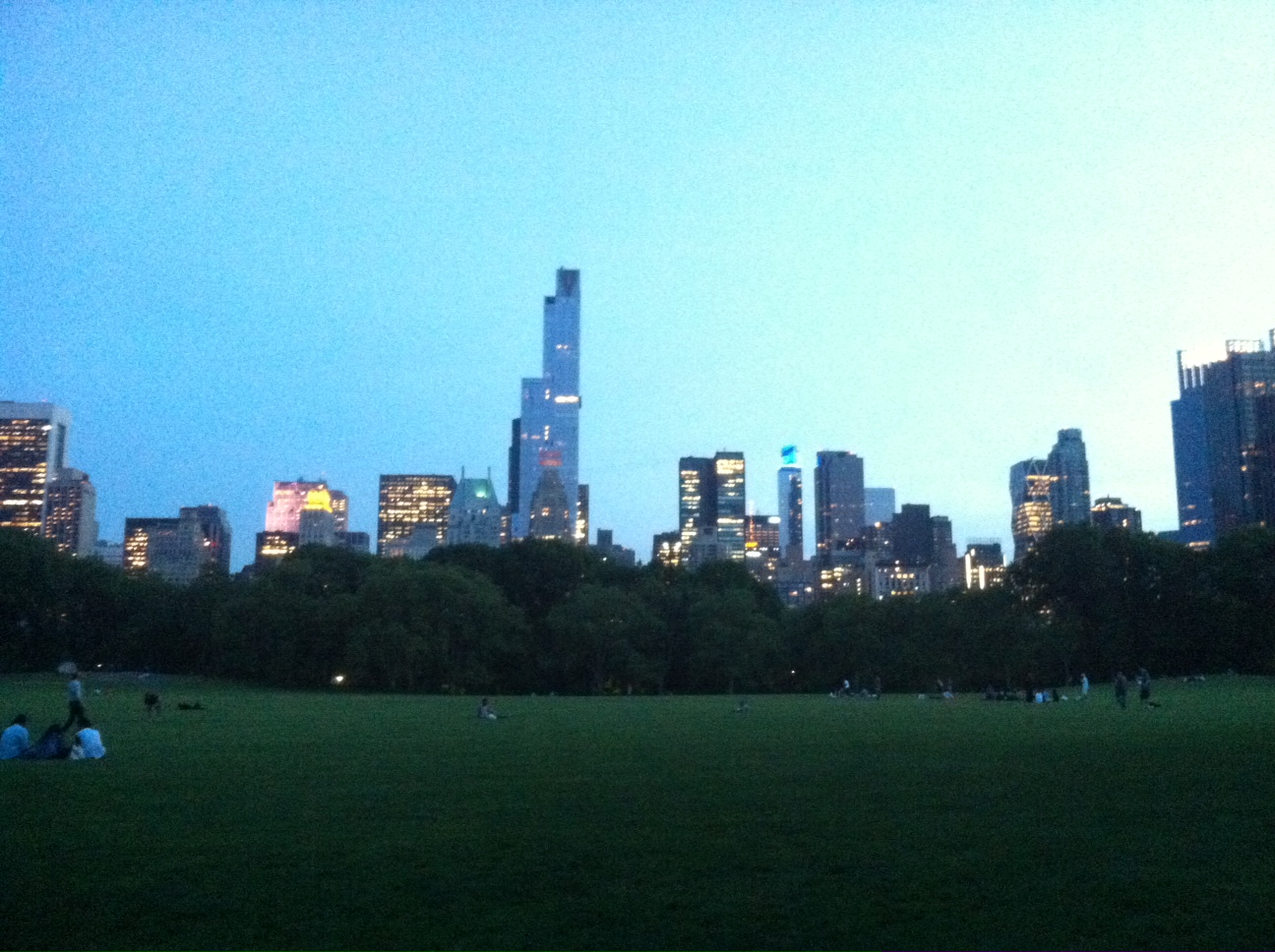 Sheep's Meadow, Manhattan Skyline