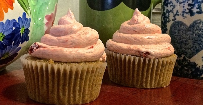 Vegan Strawberry Shortcake Cupcakes