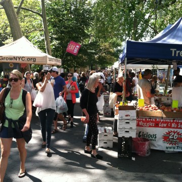 farmers market