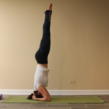 Yoga for the Holidays: Digestive Flow