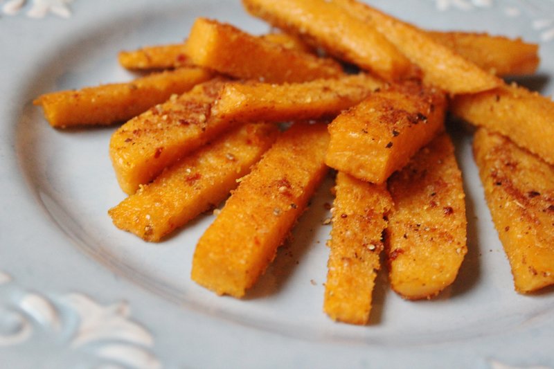 Vegan Snack Recipes: Cheesy Garlic Polenta Fries
