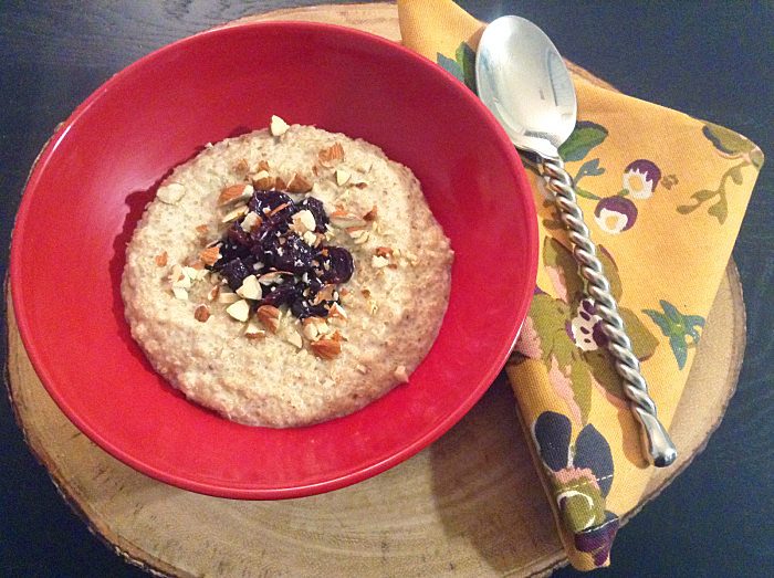 Vegan Breakfast Recipes: Cherry Almond Quinoa Porridge | Peaceful Dumpling