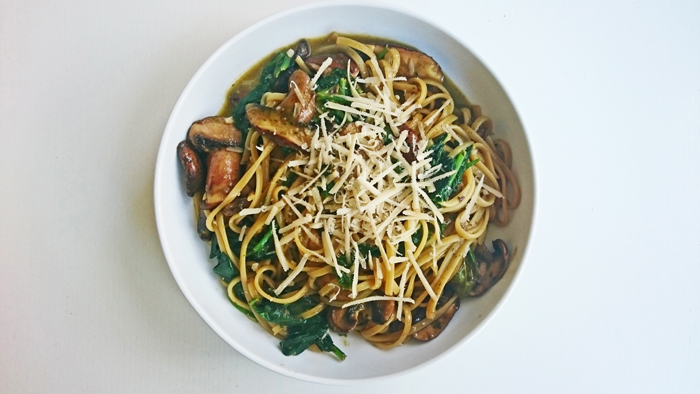 Healthy Dinner: Three Mushroom and Spring Green Pesto Linguine