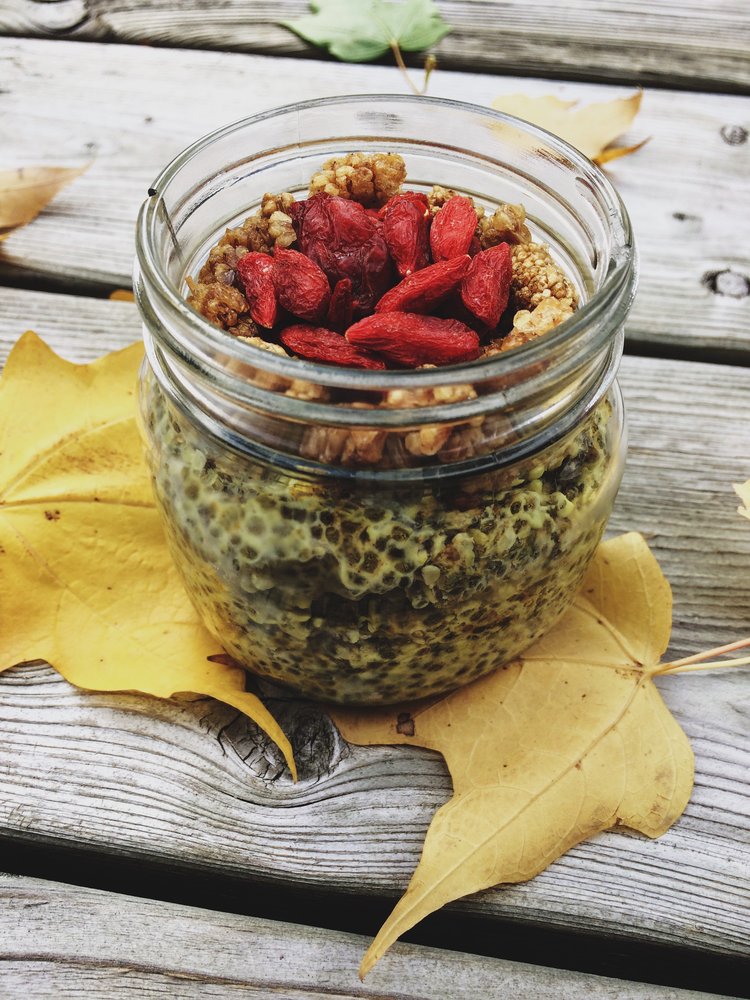 Vegan Breakfast Recipes: Grain-Free Overnight "Oats"