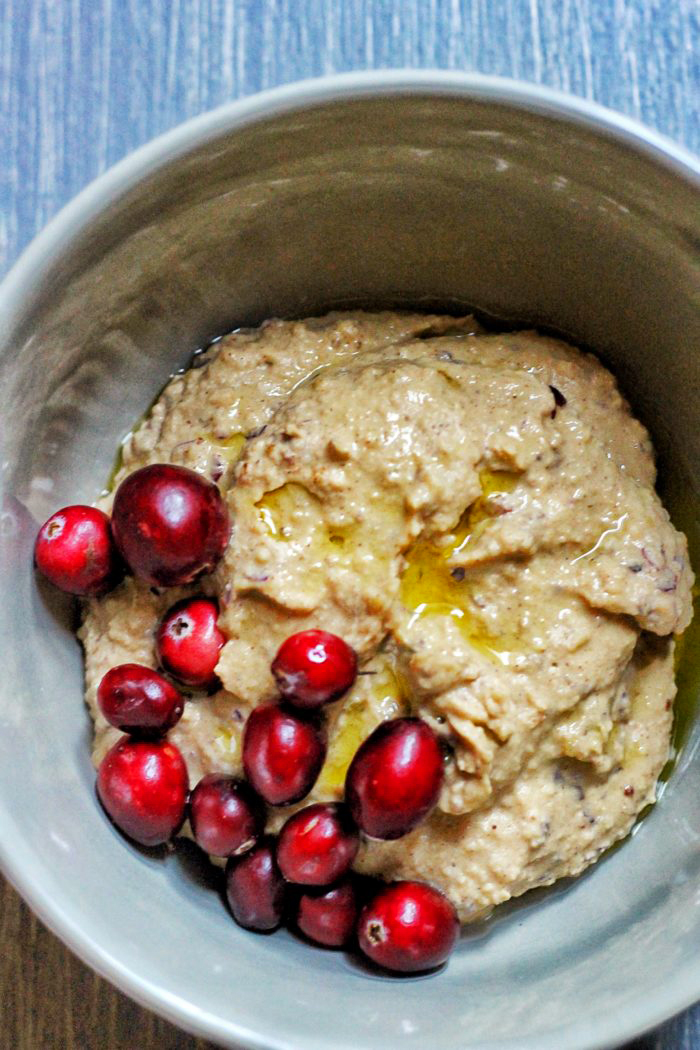 Vegan Holiday Appetizer: Spicy Cranberry Hummus