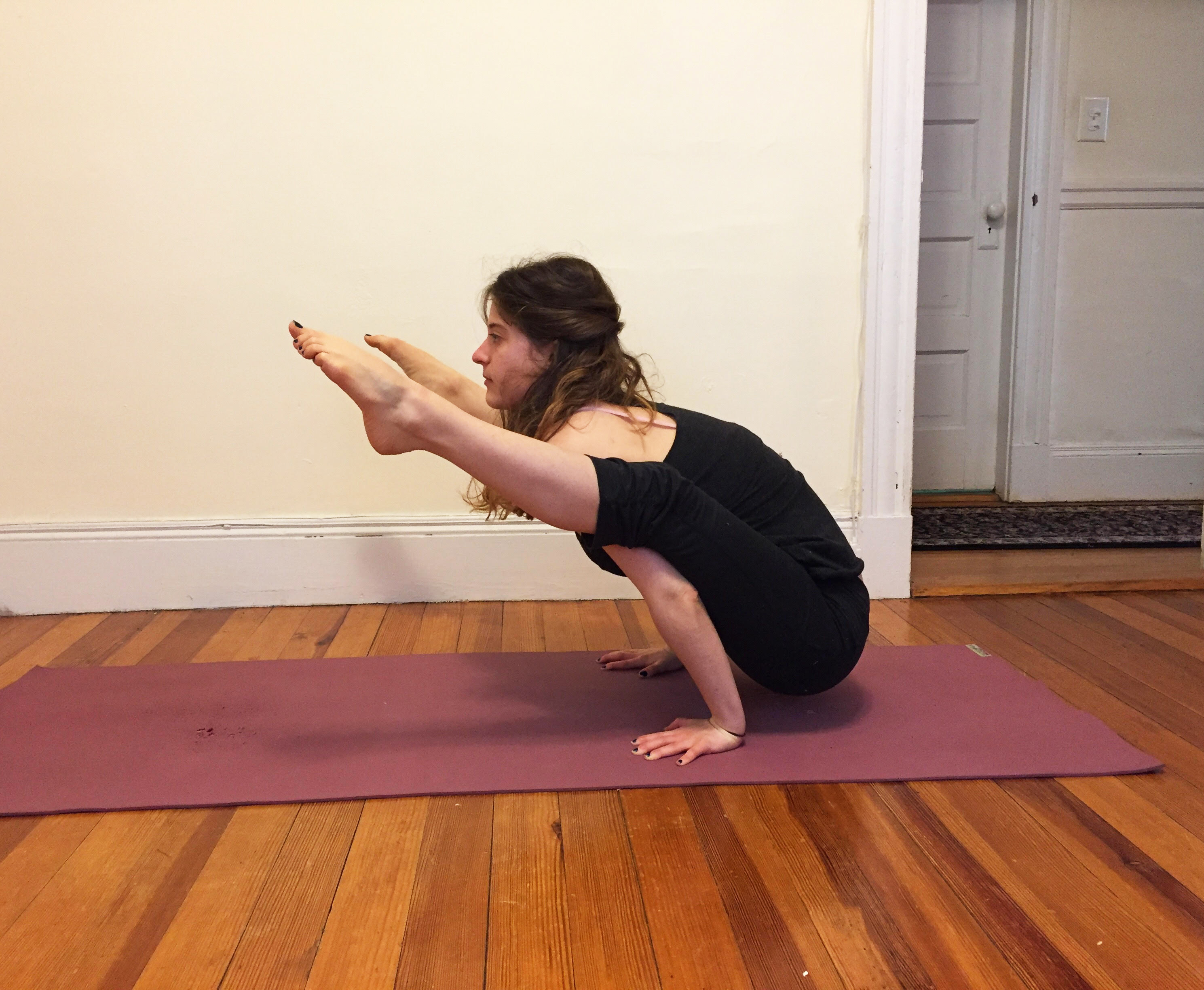 These 4 Yoga Poses Will Strengthen Your Entire Body