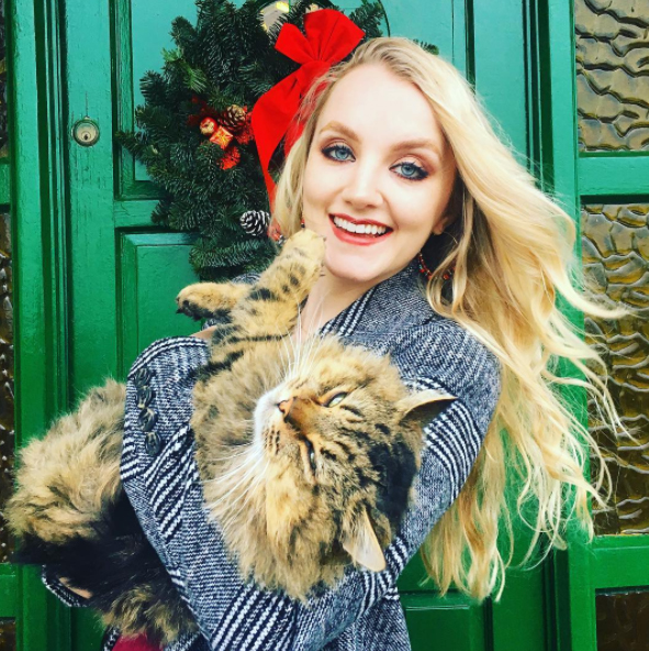 ‘Harry Potter’ Star Evanna Lynch Says *This* Will Heal Mankind