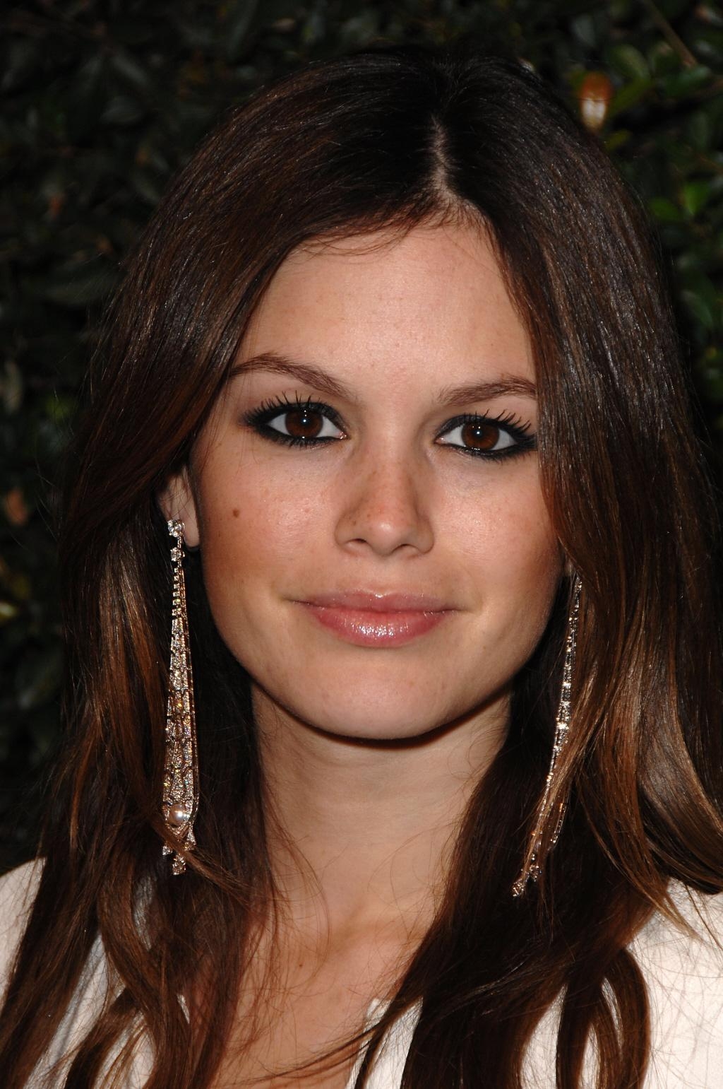 Behold, The Adorable Green Beauty Brand Rachel Bilson Is Obsessed With