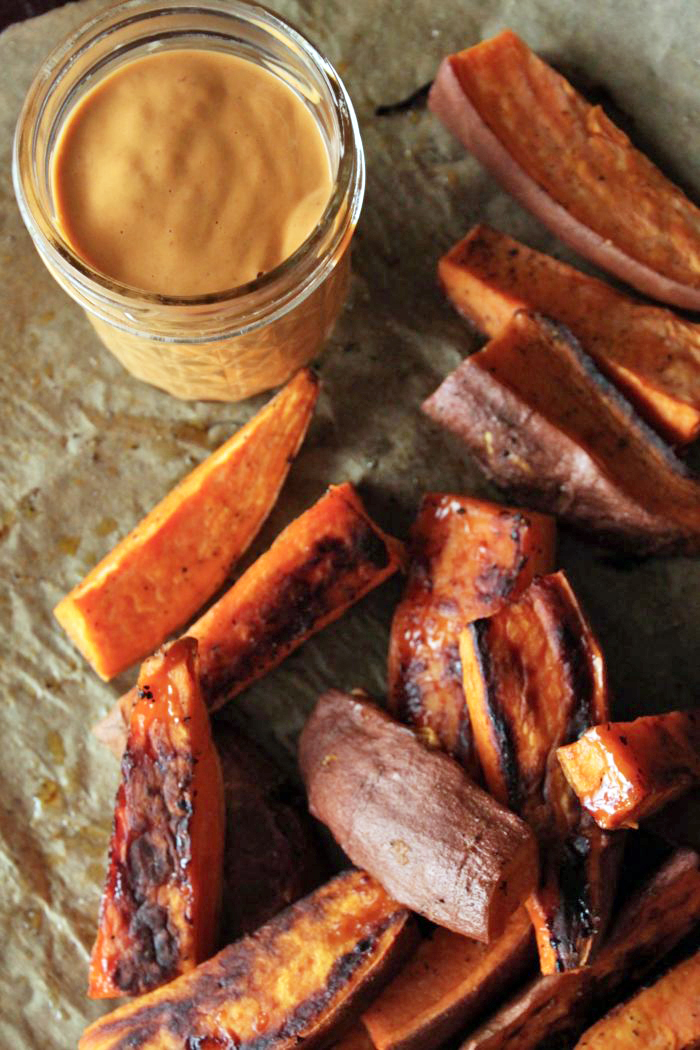 Vegan Appetizer Recipes: Sweet Potato Wedges With Creamy Chipotle Sauce