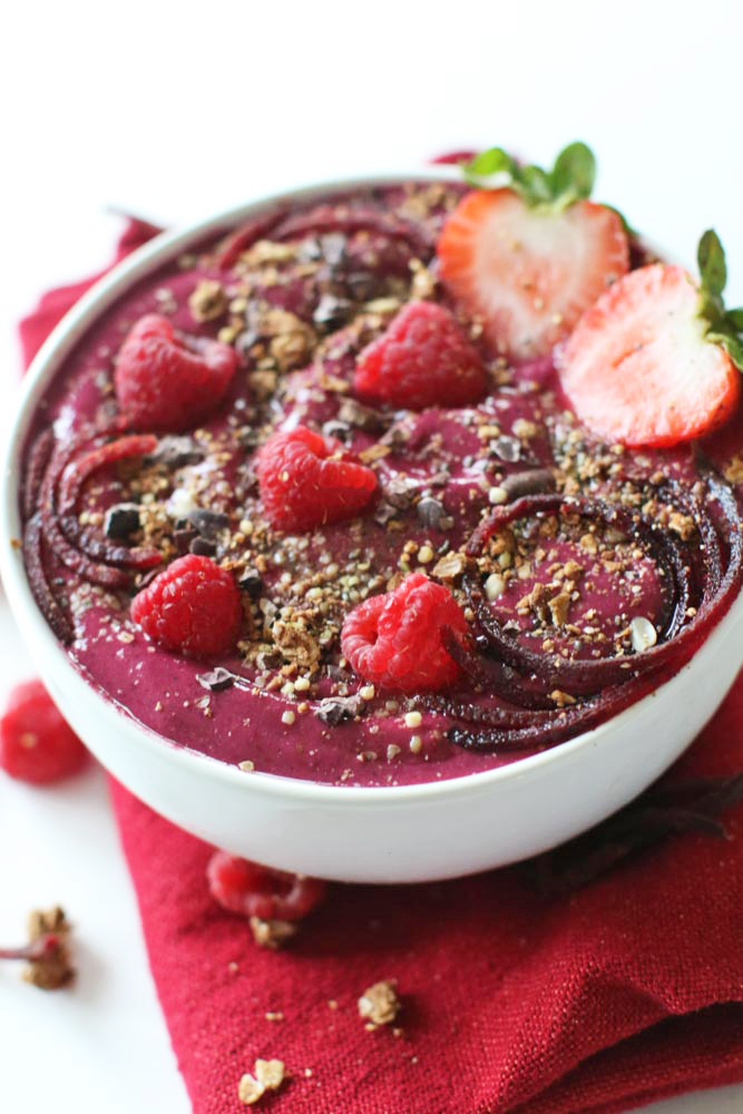 Vegan Red Velvet Smoothie Bowl With Fresh Berries