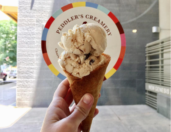 10 Dairy Free Ice Cream Spots That Will Have You Cooling Down In Dessert Heaven