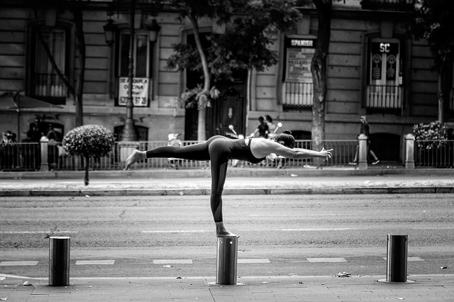 yoga-pants-street