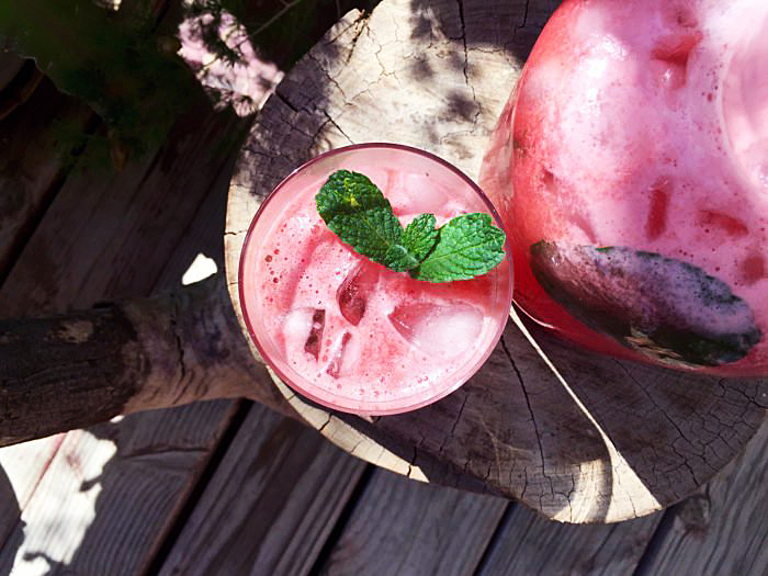 Refreshing Watermelon and Mint Cocktail