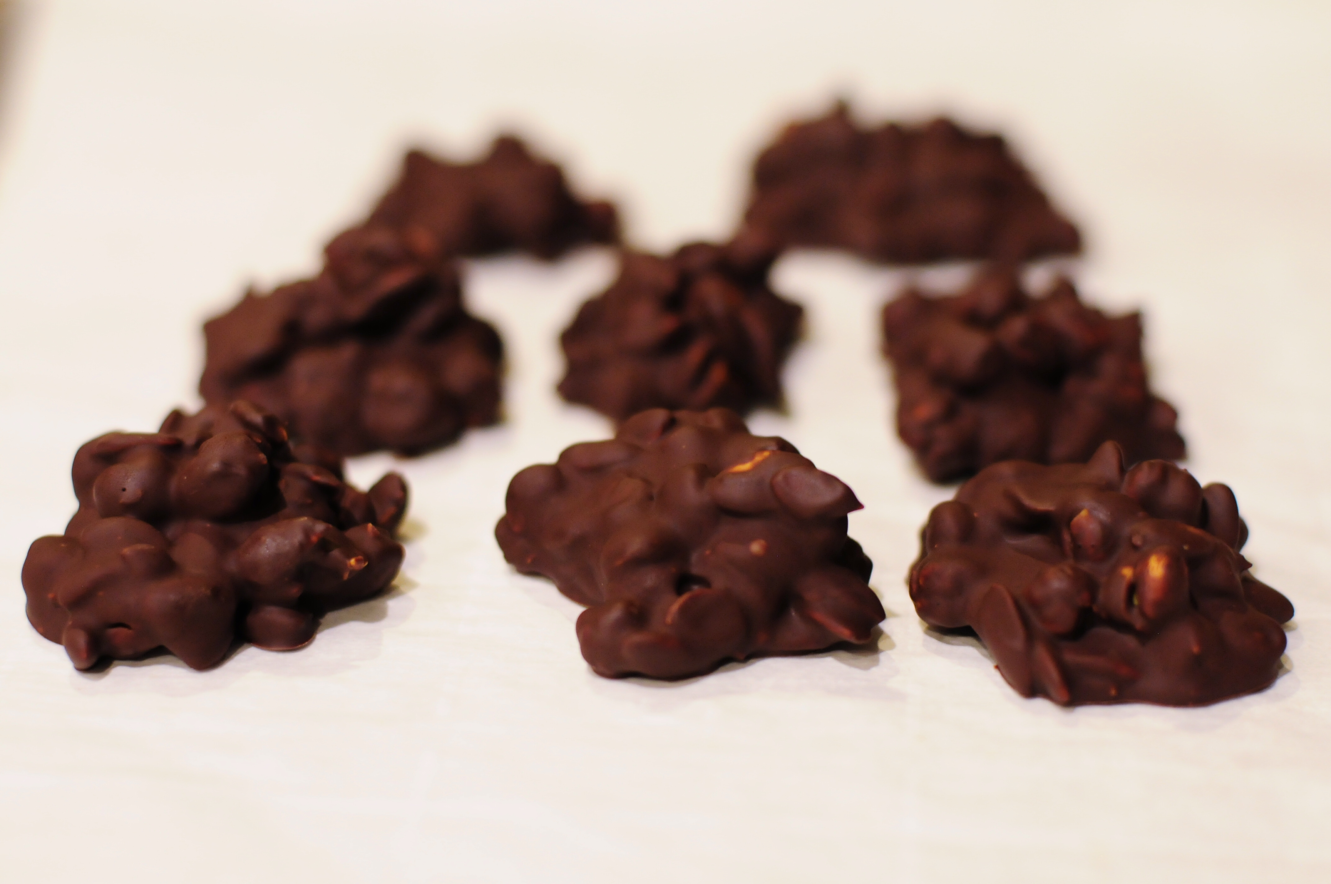 vegan-chocolate-protein-clusters