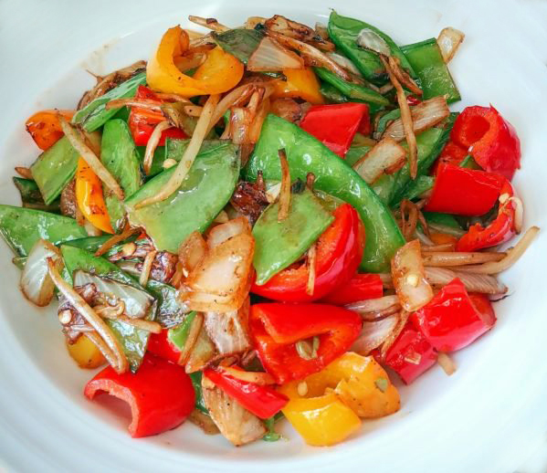 15-Minute, Ultra-Light Vegetable Stir-Fry (Perfect For Busy Nights)