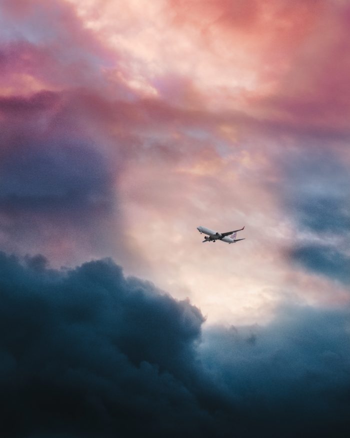 how-therapy-helped-me-understand-and-manage-my-plane-phobia
