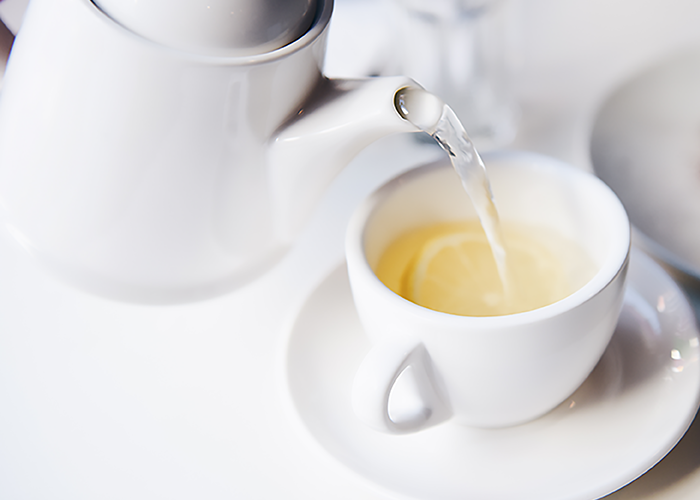 5 Caffeine-Free Coffee Alternatives To Get You Through The AM