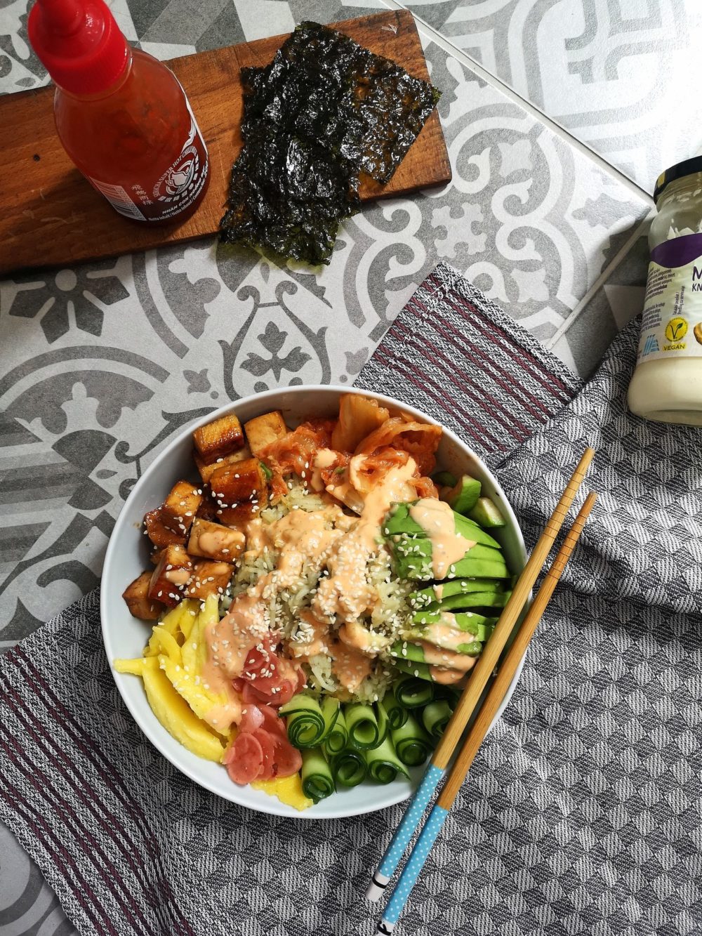 Vegan sushi bowl