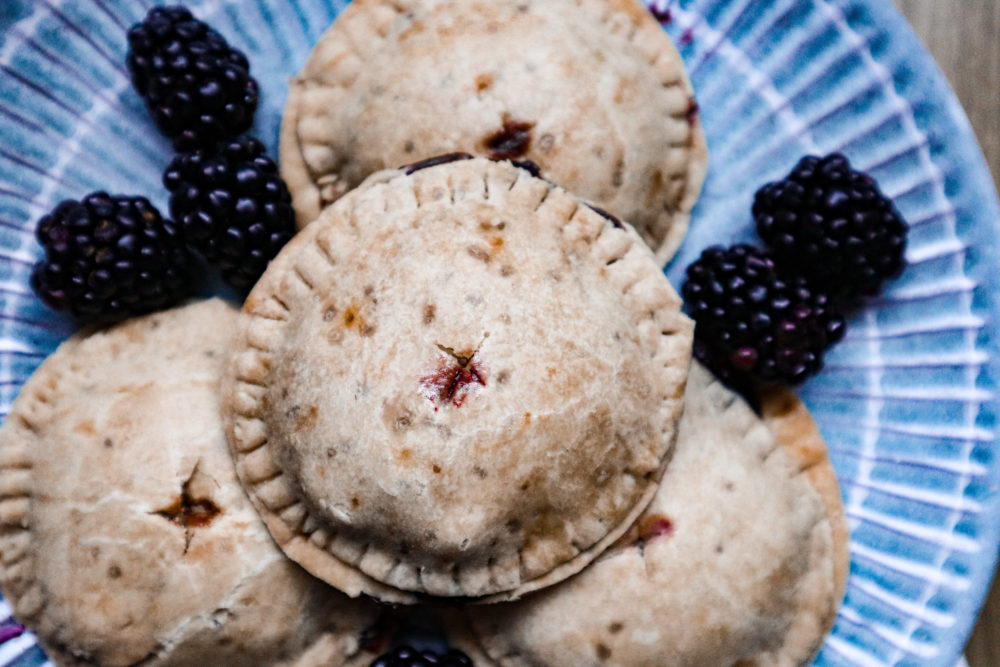 vegan blackberry apple hand pies