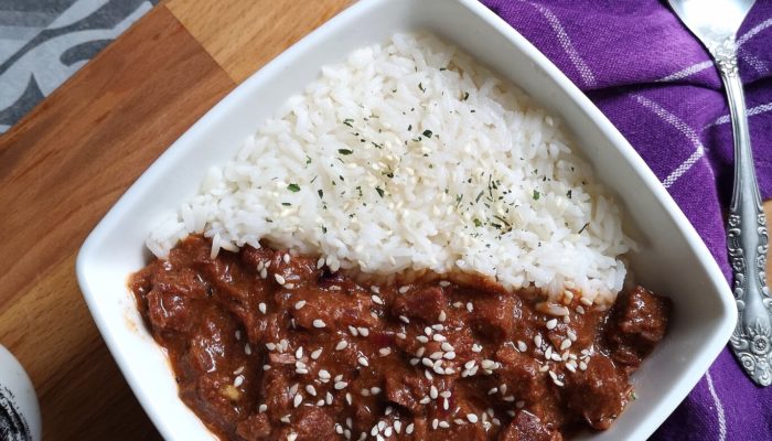 vegan apricot bbq jackfruit with rice