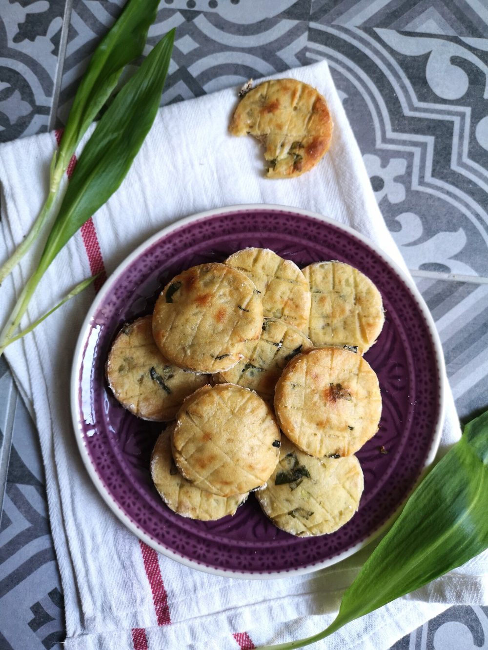 ramson scones on a purple plate on a table