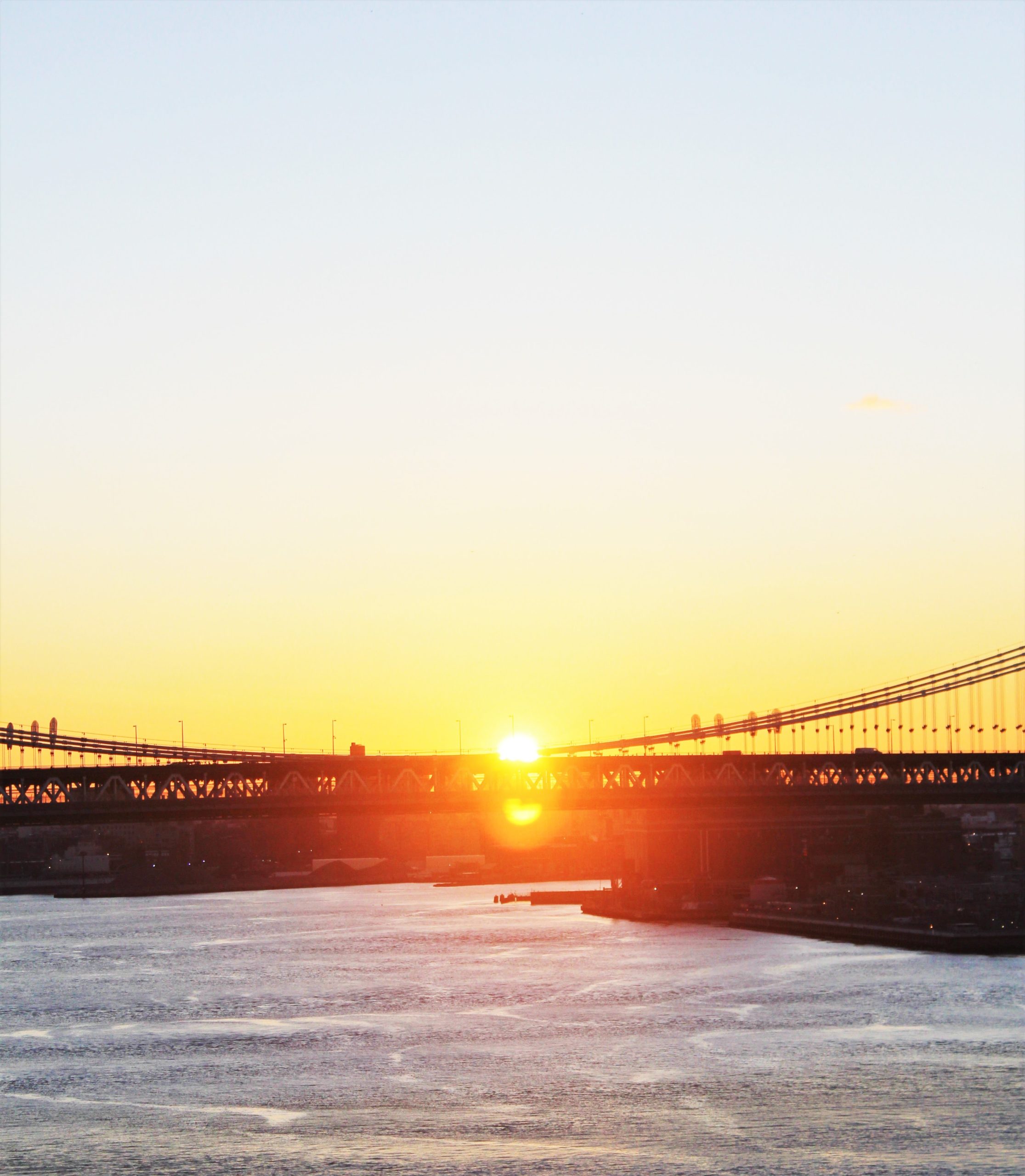 Brooklyn_Bridge_at_Sunrise