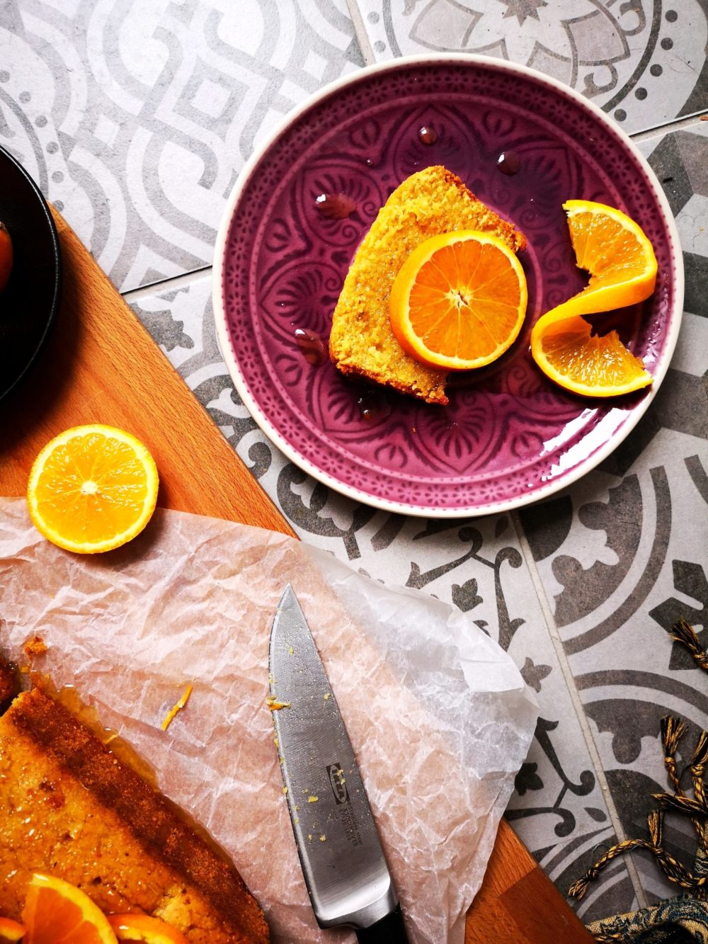 polenta cake with orange slices