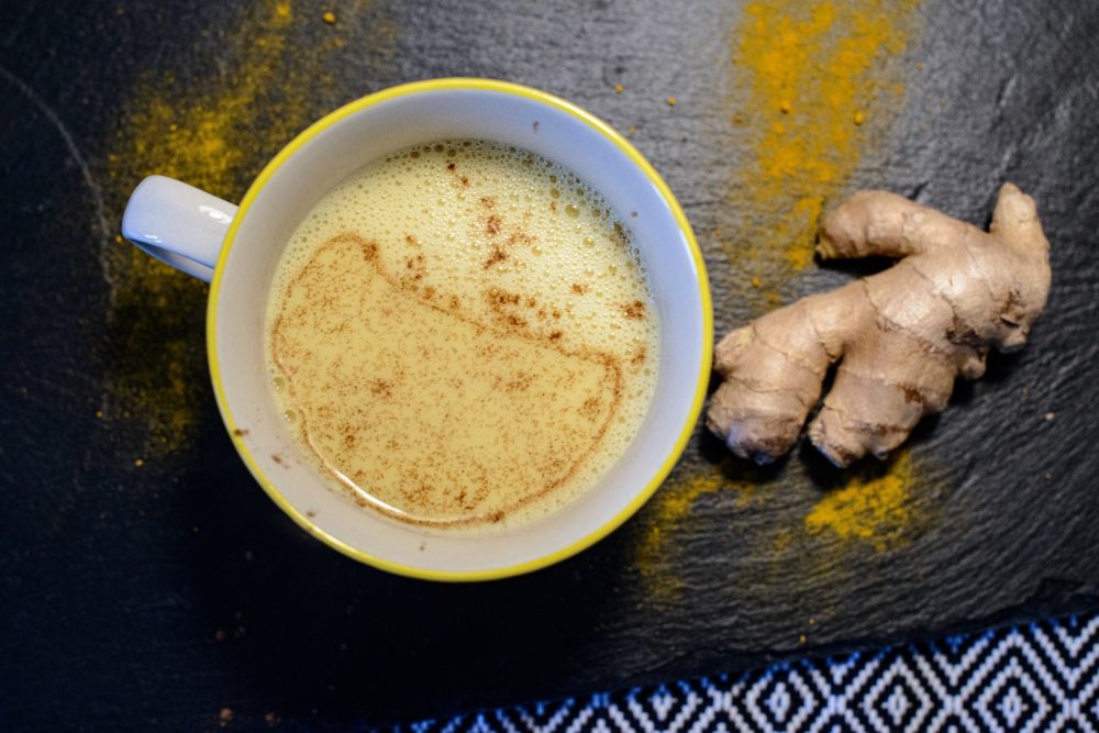 Golden Latte (Turmeric Milk) - Everyday Easy Eats